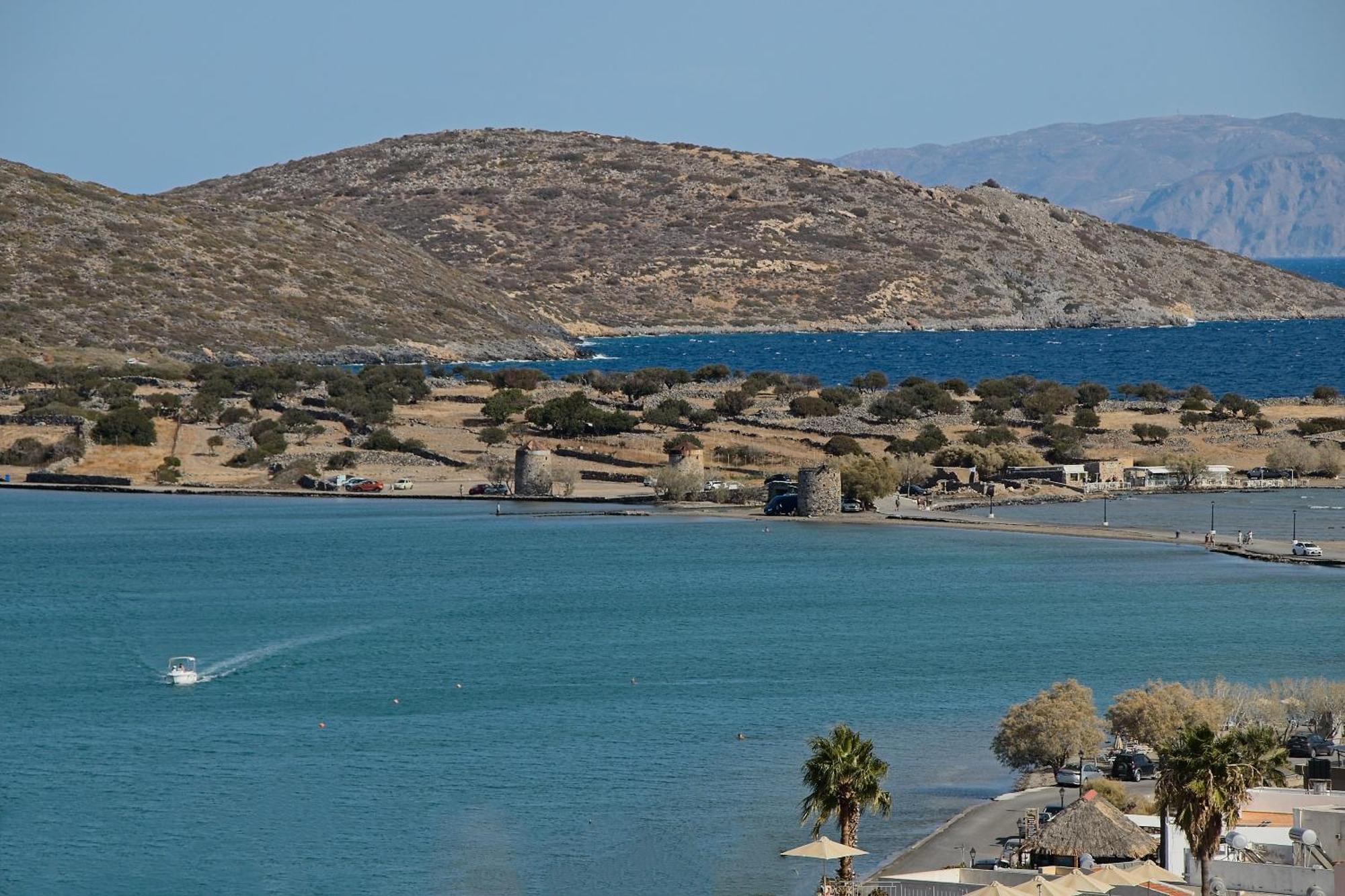 Milos Apartments Elounda Екстериор снимка